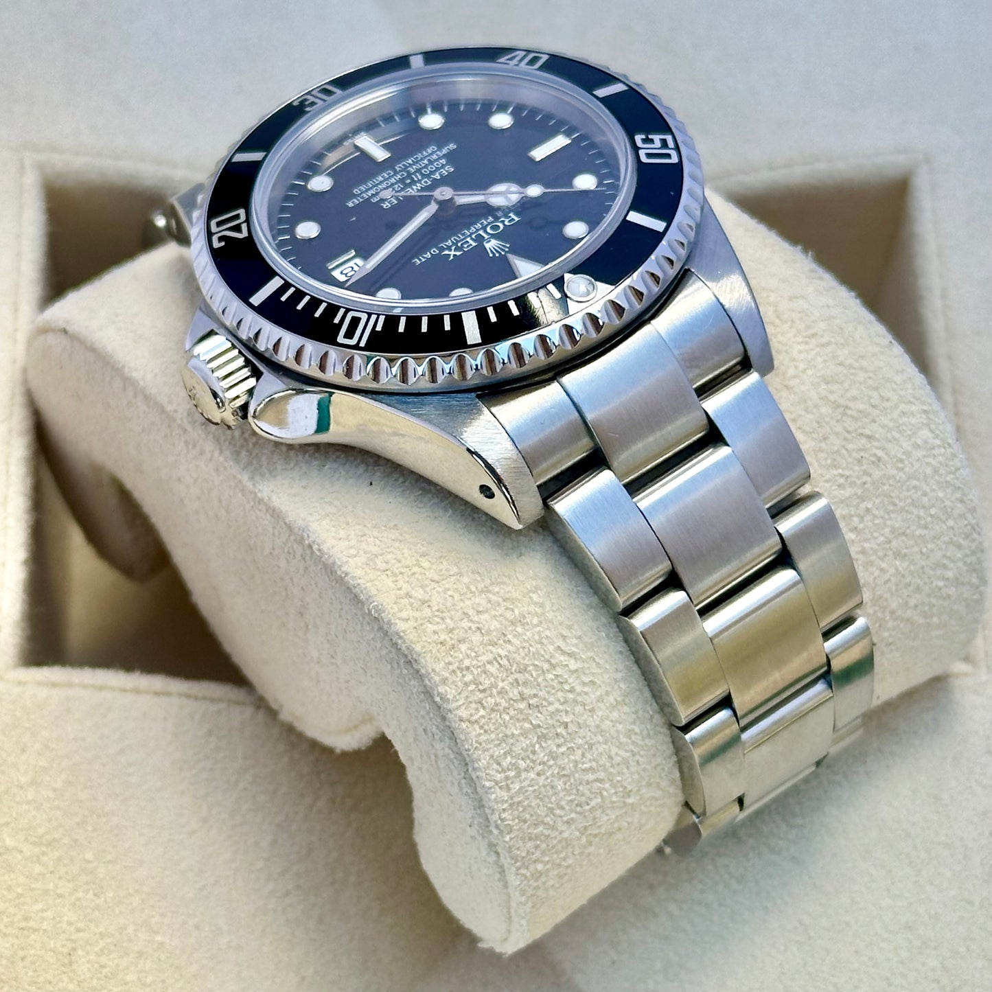 Sea-Dweller Swiss Only Ref 16600 1999