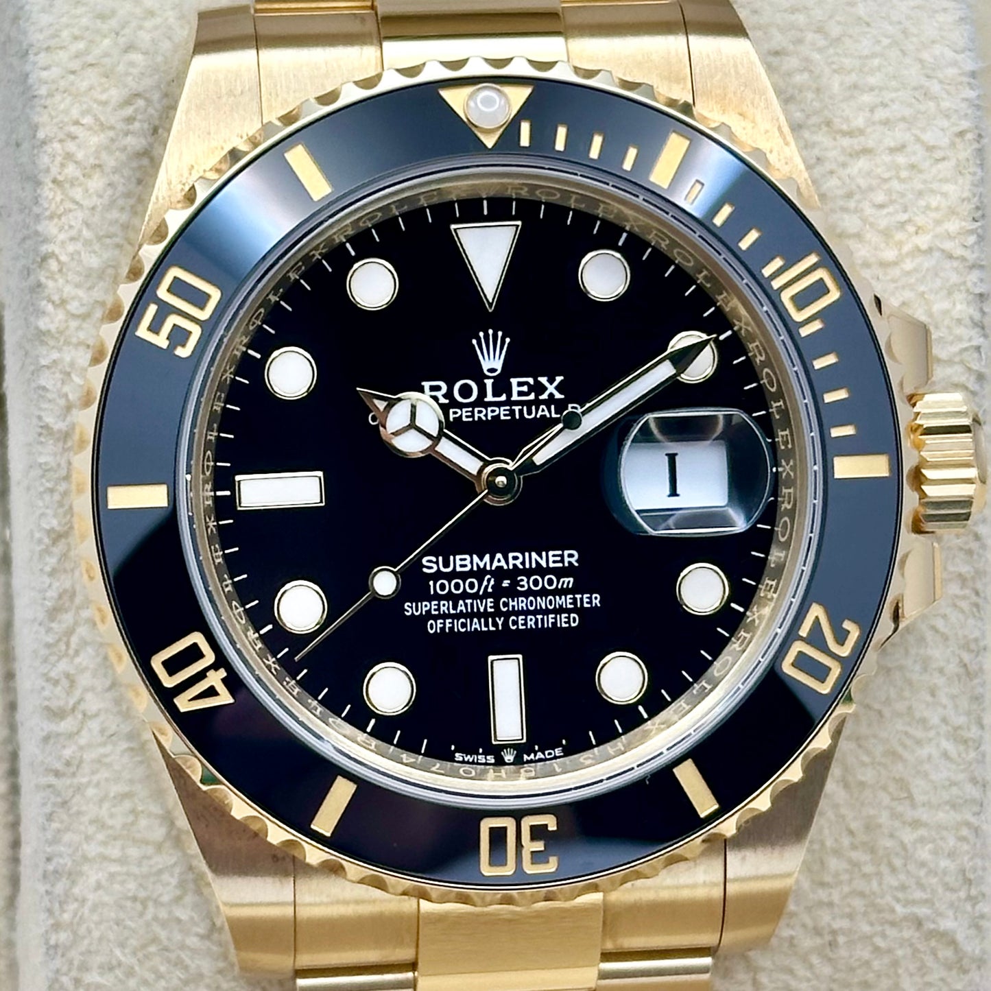 Submariner Date Black Ceramic 18K Yellow Gold Ref 126618LN 2023