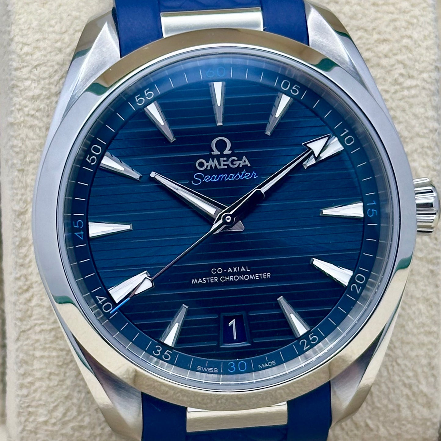 Seamaster Aqua Terra 150M Blue Ref 220.12.41.21.03.001 2025