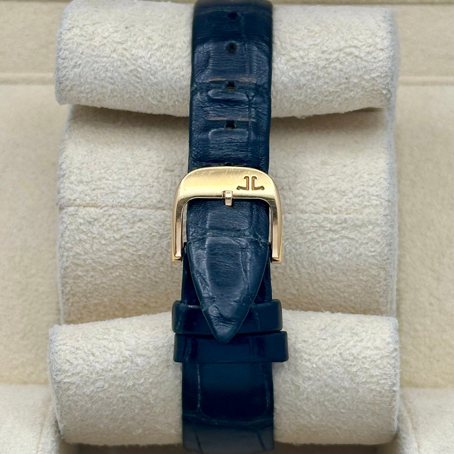 Rendez-Vous 18K Rose Gold Mother of Pearl Diamond Dial Ref Q3462491