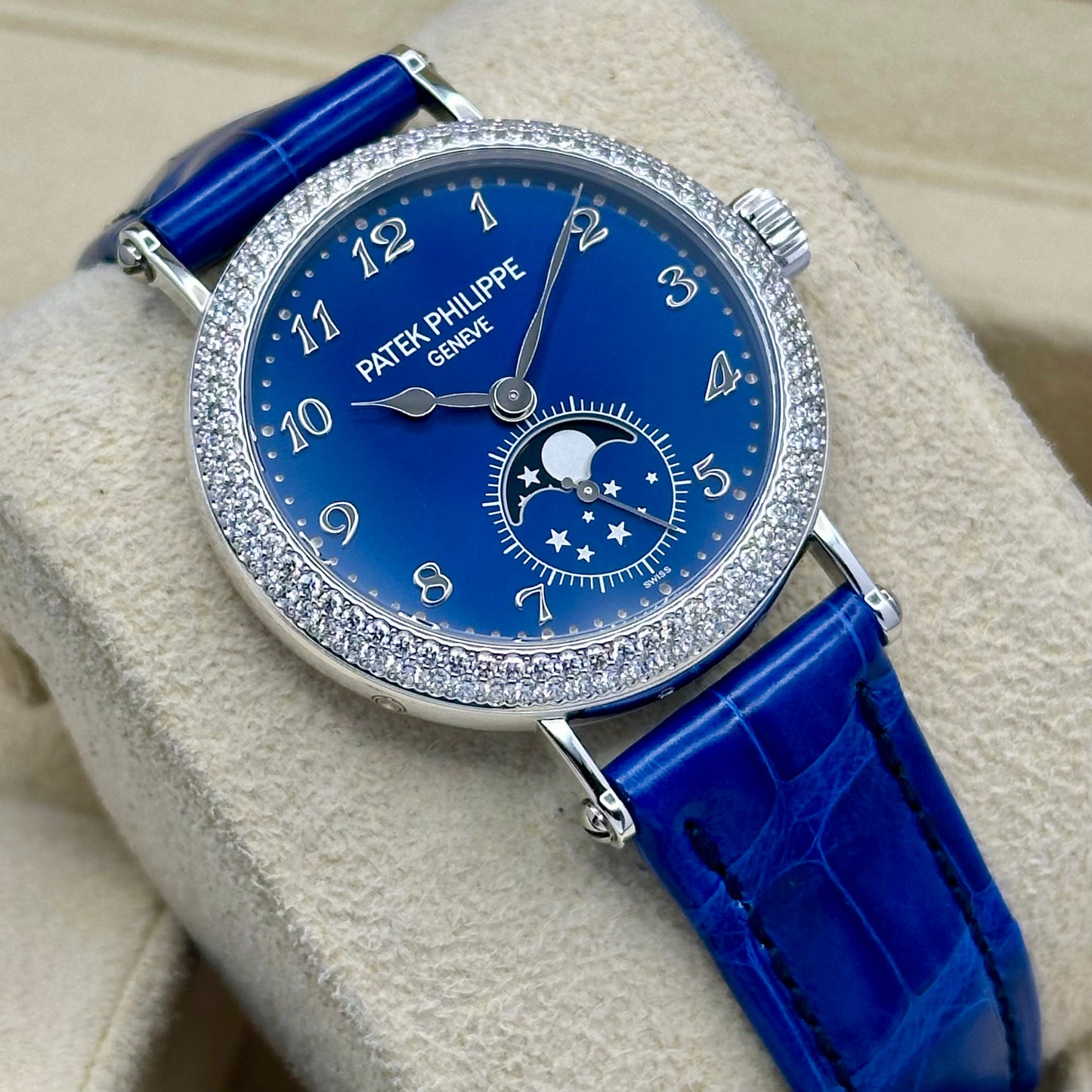 Complications Factory Diamond Bezel 18K White Gold Sunburst Blue Ref 7121/200G-001 2025