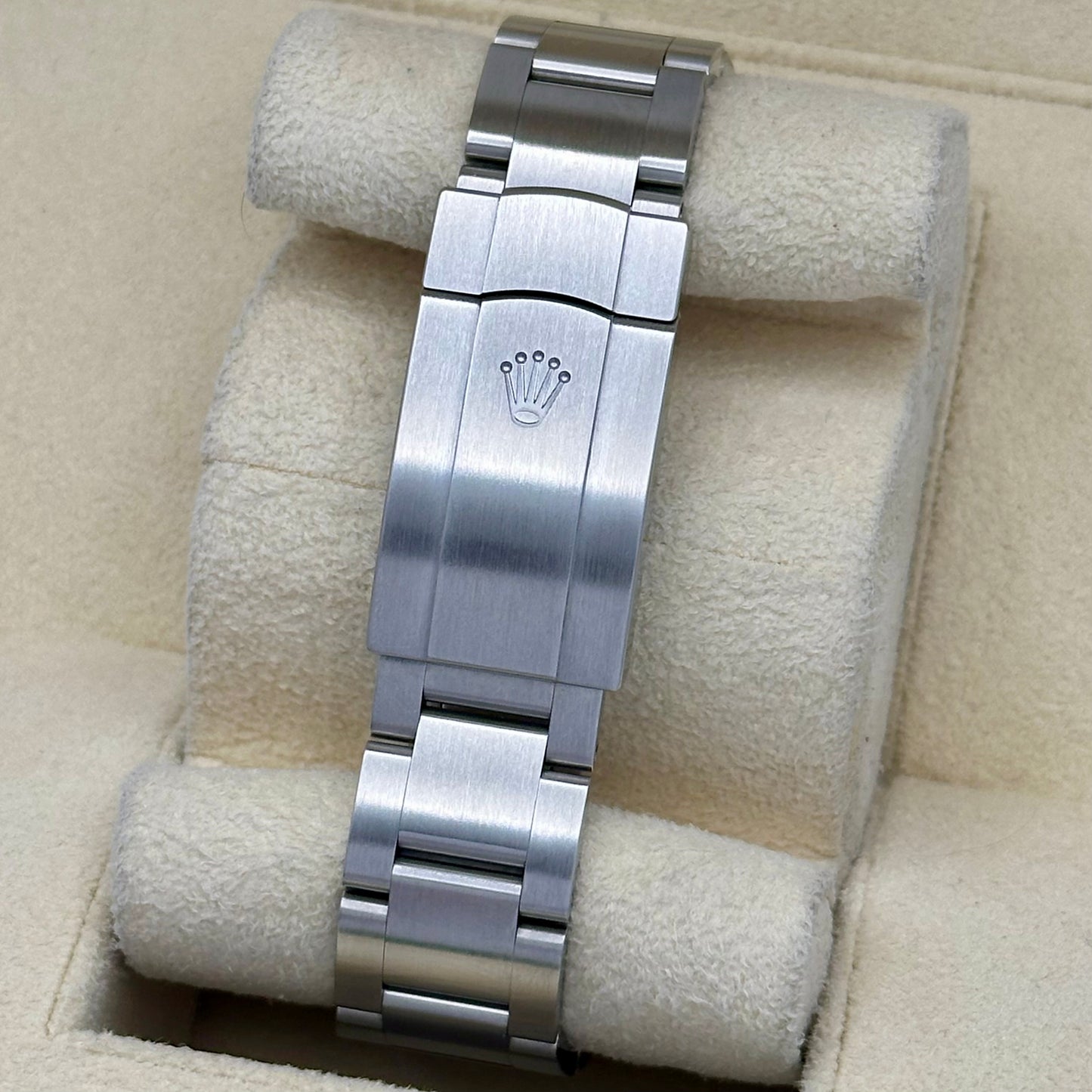 Oyster Perpetual 41 Sunburst Blue Dial Ref 124300 2022