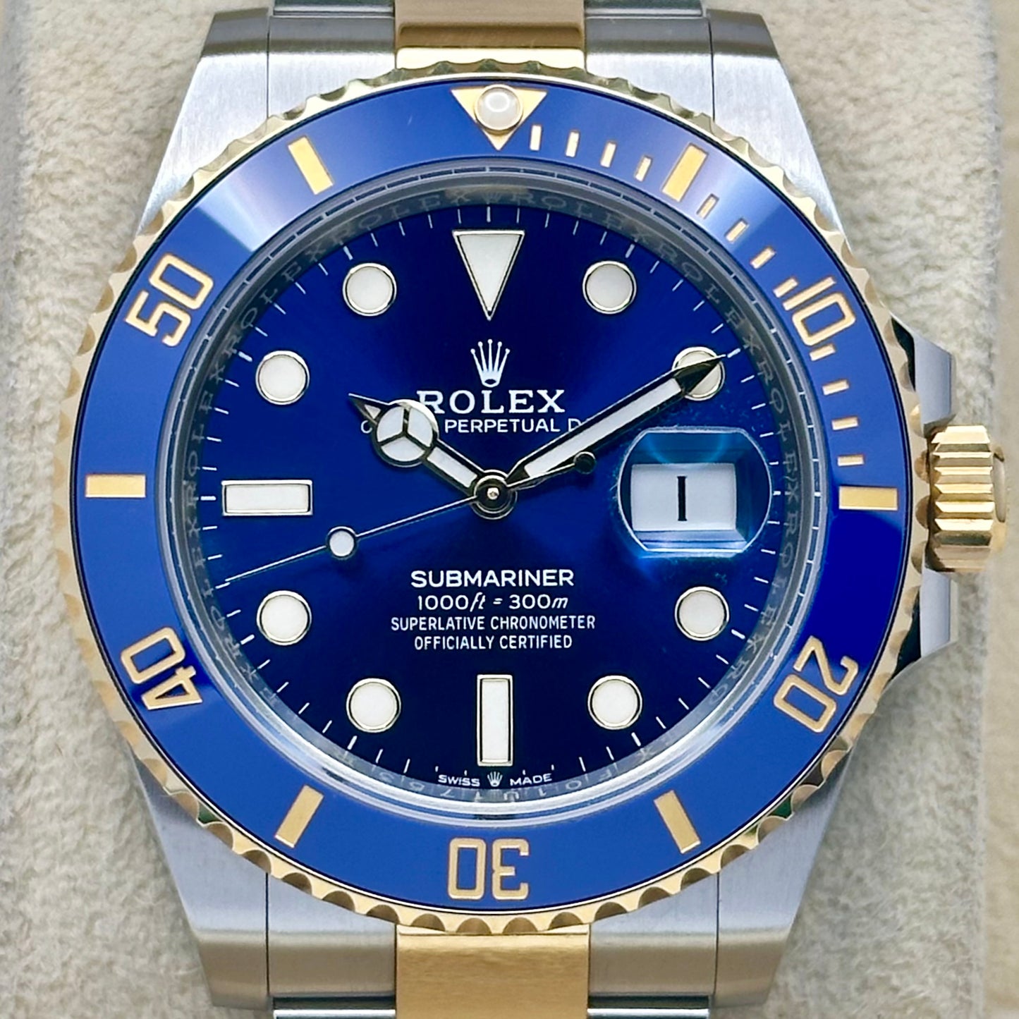 Submariner Date Bluesy 18K Yellow Gold Ref 126613LB 2022