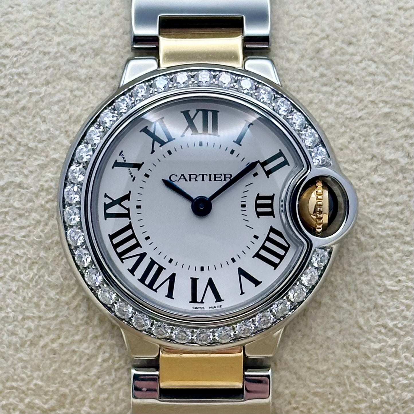 Ballon Bleu White Romans Diamond Bezel 18K Yellow Gold Ref 3009