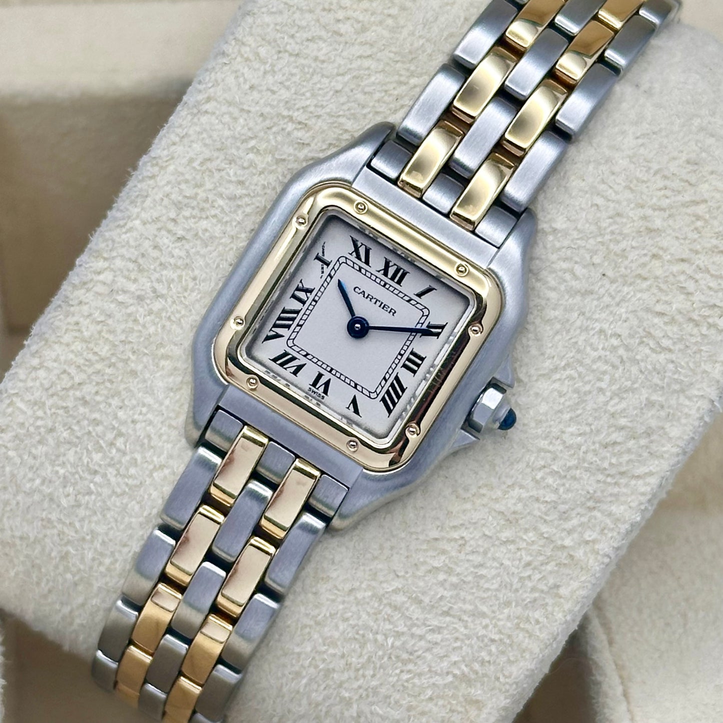 Panthére Small Two Row 18K Yellow Gold White Romans Ref 1120