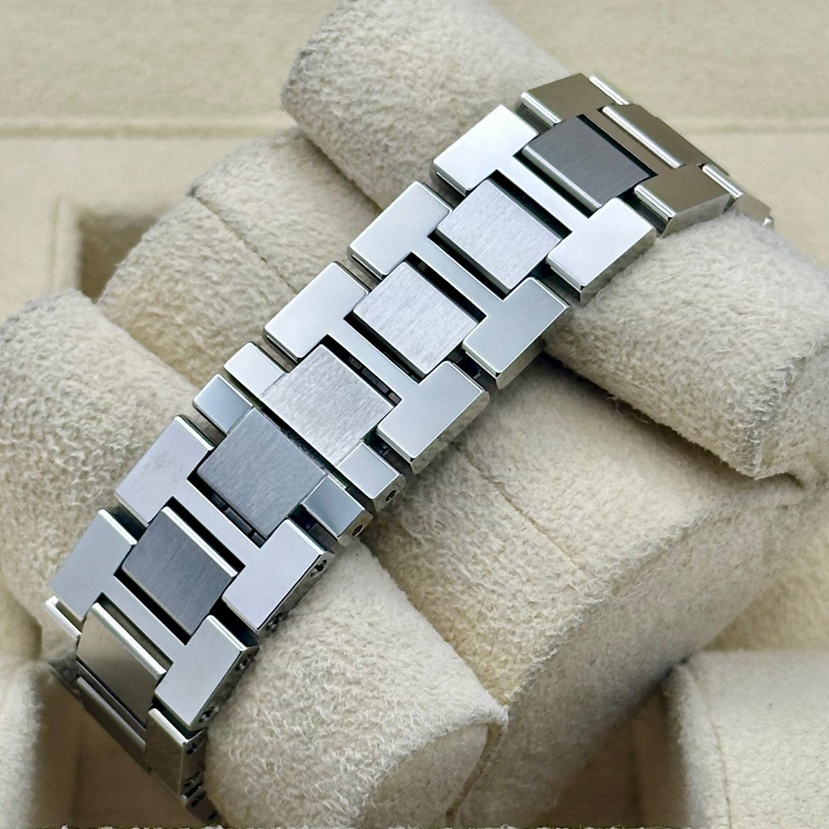 Ronde Solo De Cartier White Romans Ref W6701004 2021