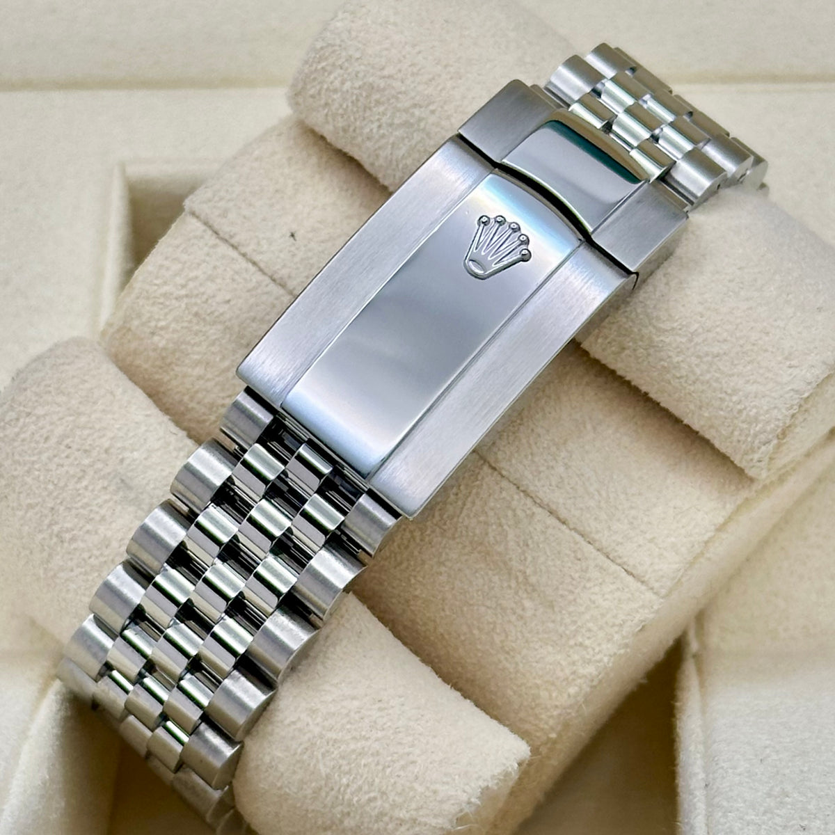 Datejust 41 White Romans 18K White Gold Ref 126334 2021