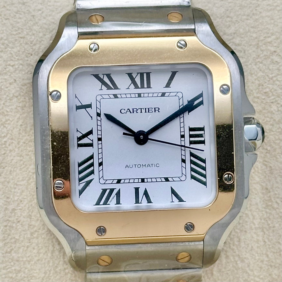 Santos Medium White Romans 18K Yellow Gold Ref WSSA0016 2026