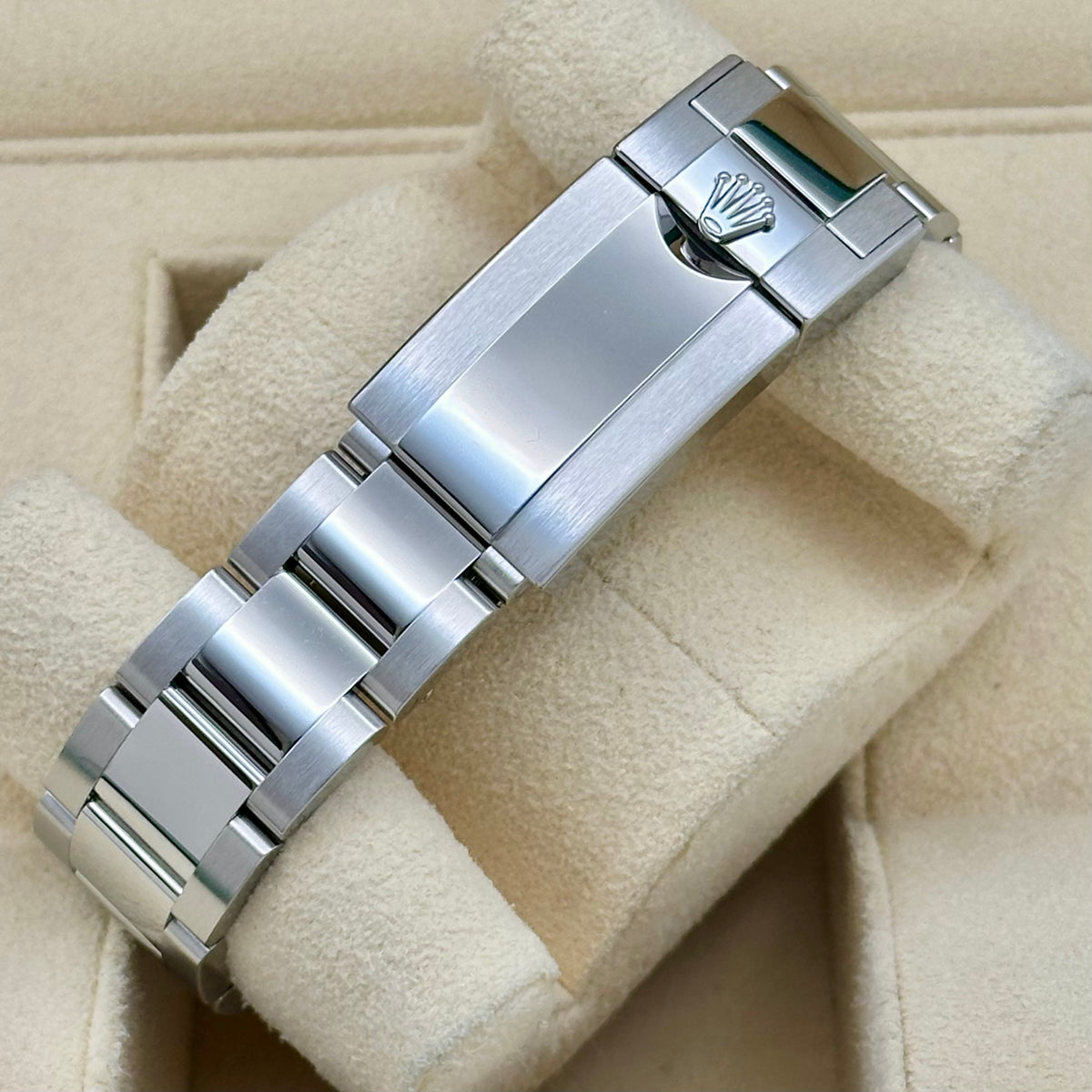 GMT Master II Bruce Wayne Ref 126710GRNR 2025