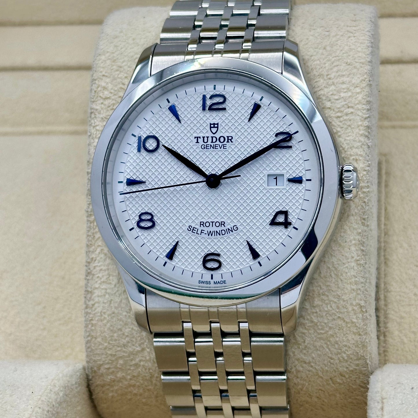 1926 Blue M91650 2024