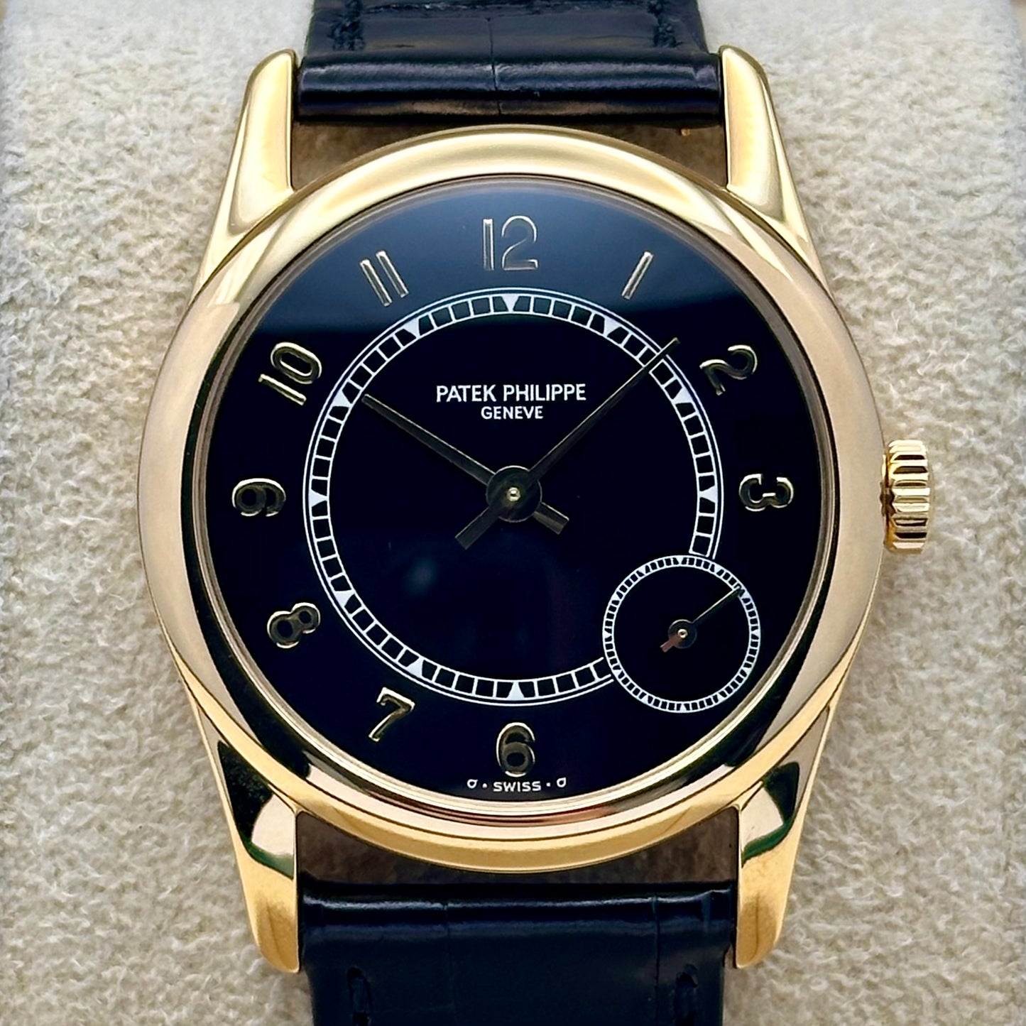 (ON HOLD) Calatrava Black Dial 18K Yellow Gold Ref 5000J-001