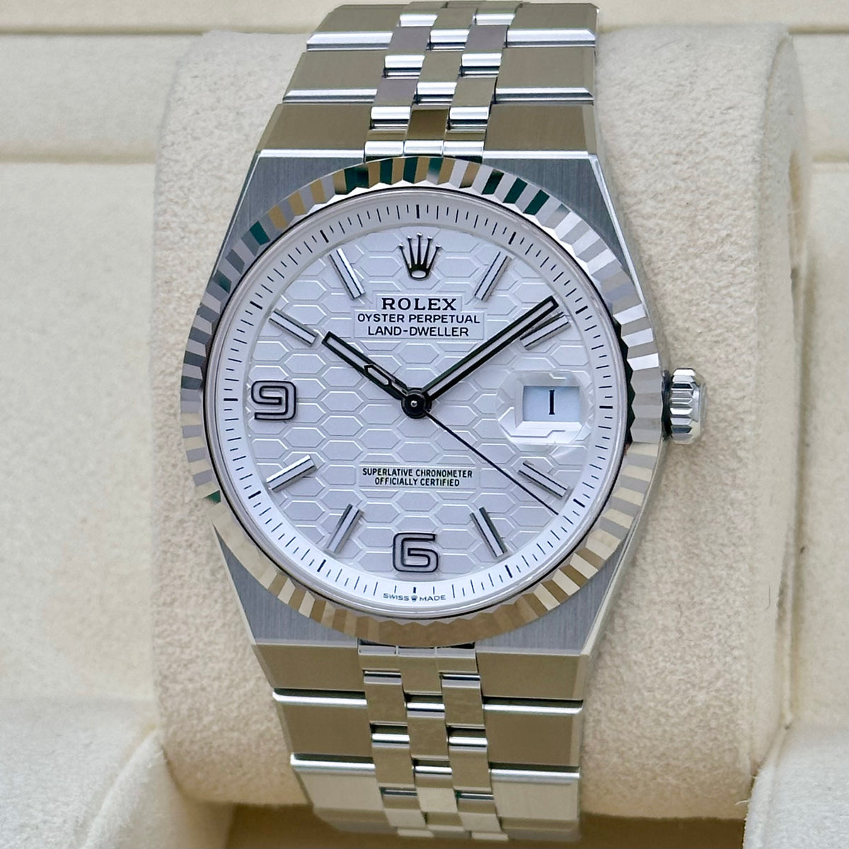 Land-Dweller 40 18K White Gold Ref 127334 2026