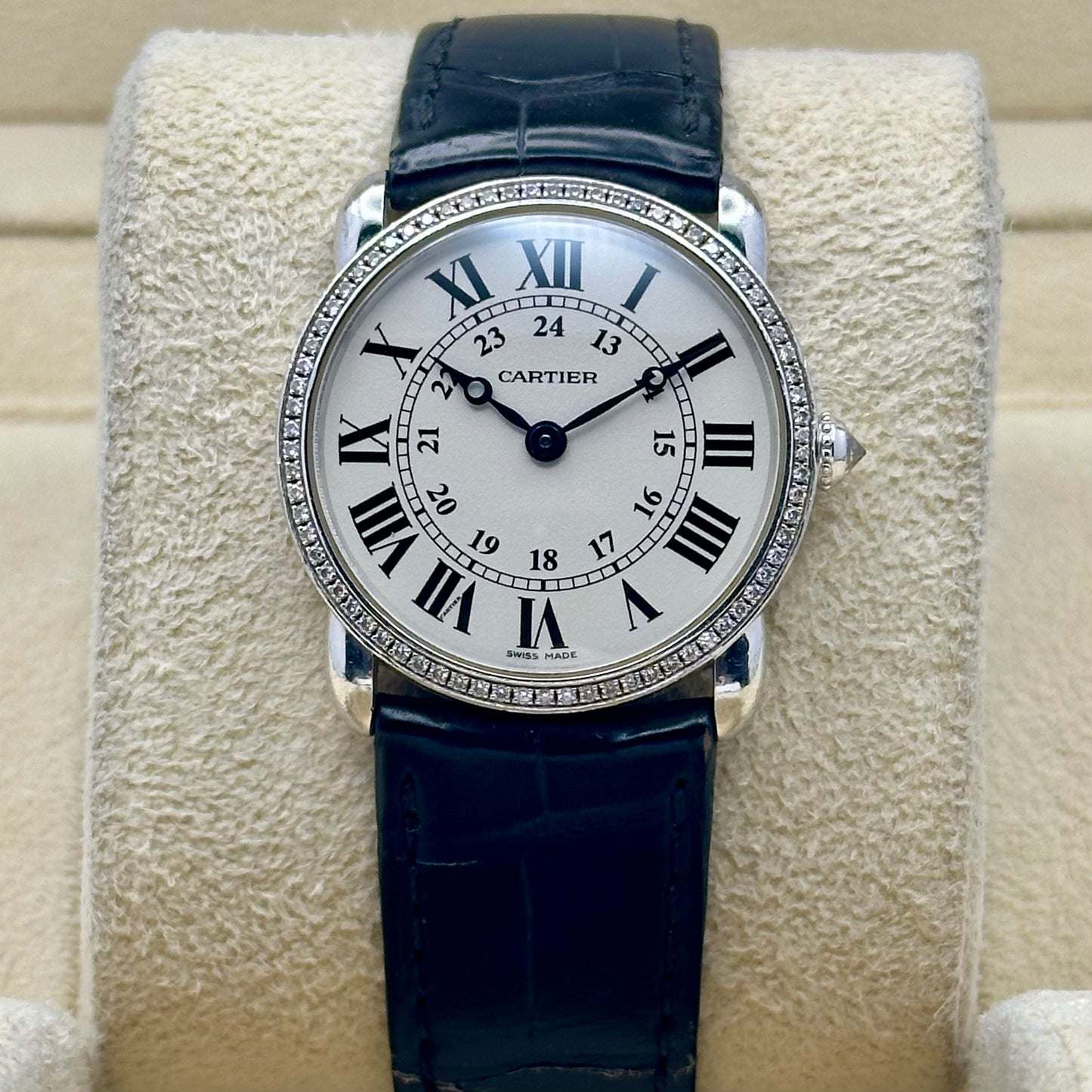 Ronde Louis Cartier Factory Diamond Bezel 18K White Gold Ref 2887