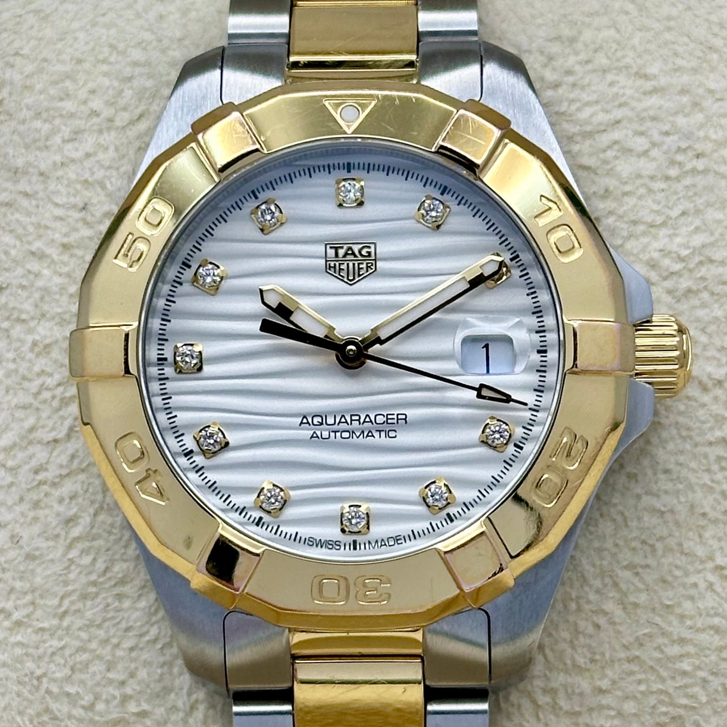 Aqua Racer Ladies Diamond Dial Ref WBD2321.BB0320
