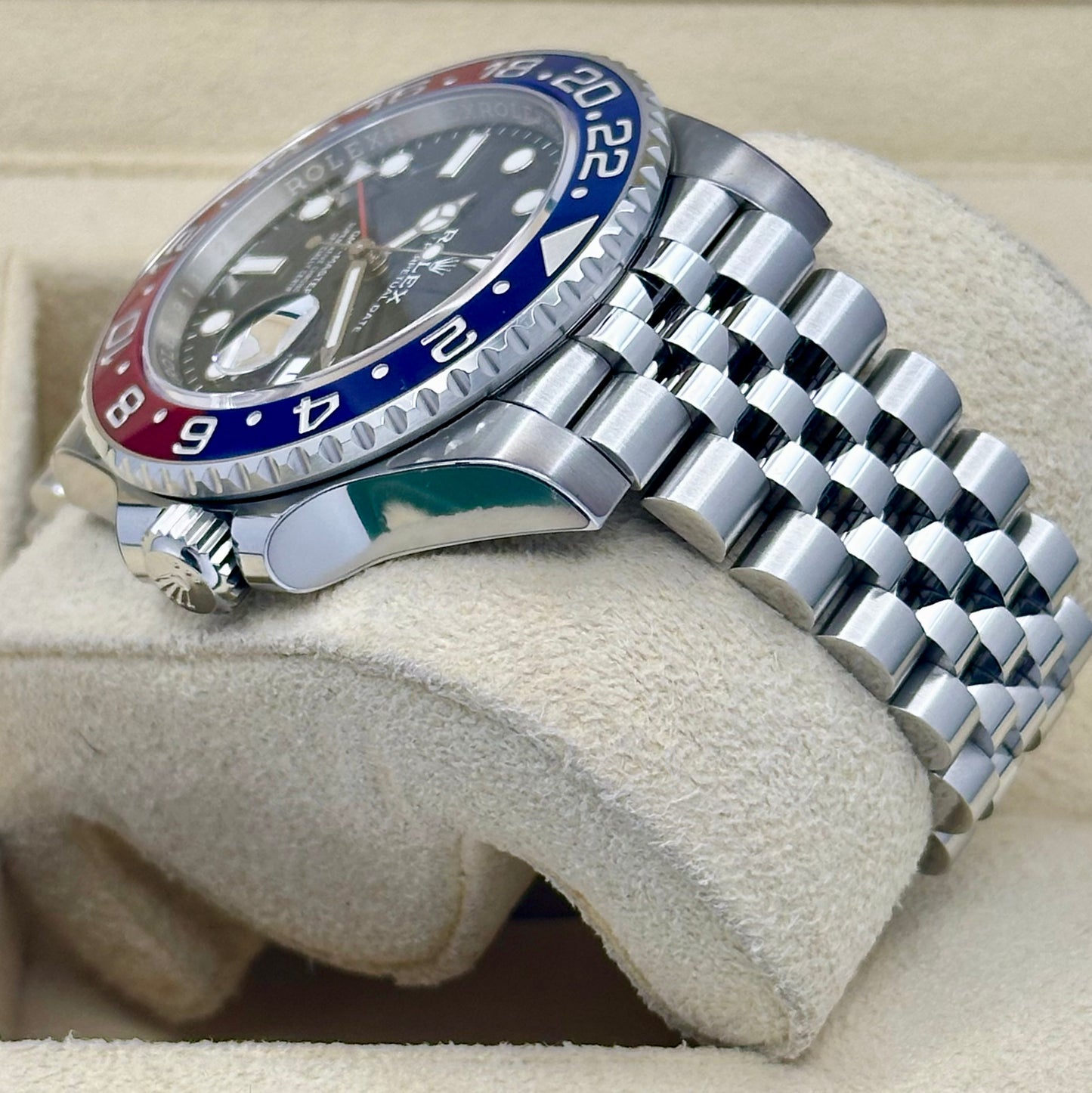 GMT Master II Pepsi Ref 126710BLRO 2021