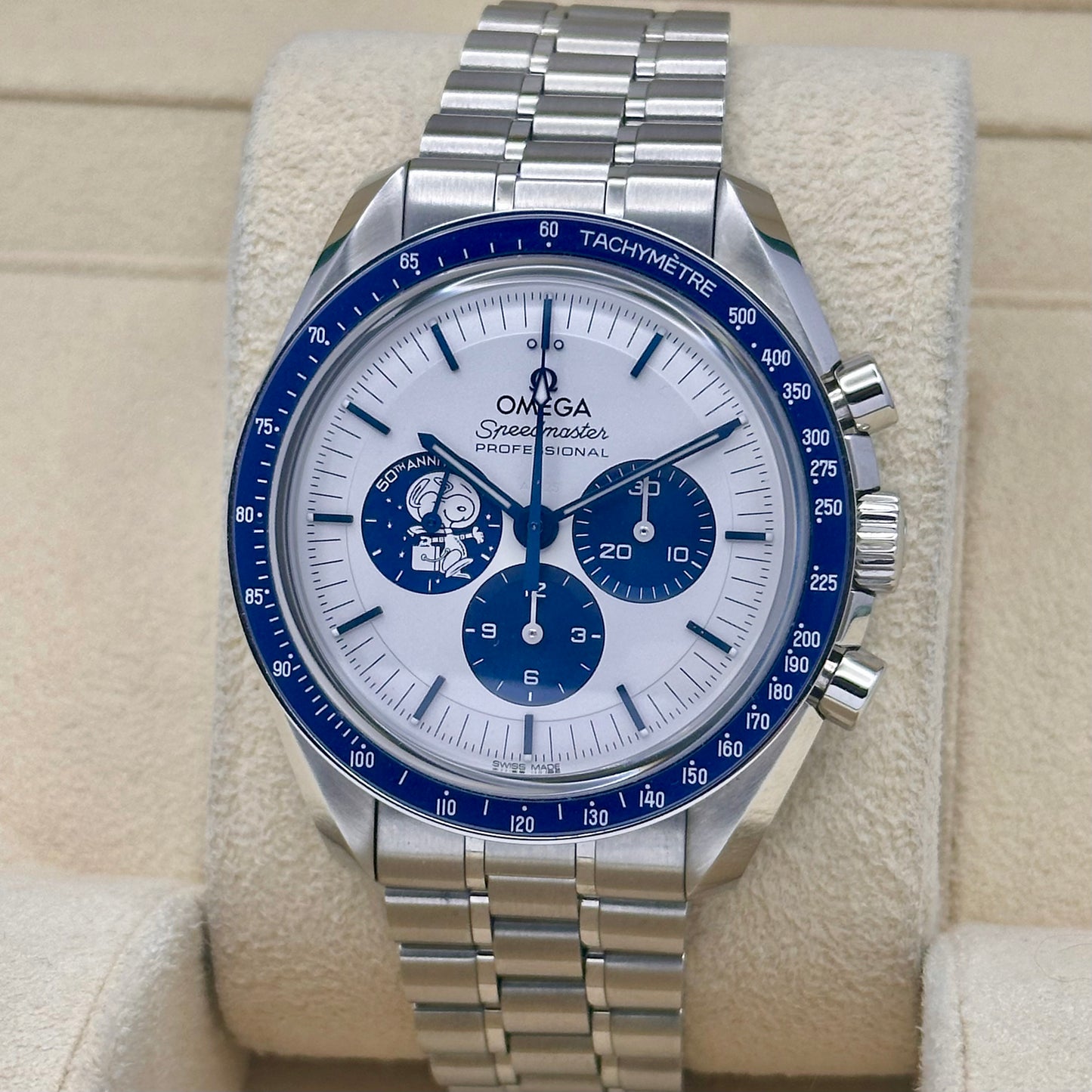 Speedmaster Anniversary Series Silver Snoopy Ref  310.32.42.50.02.001 2024