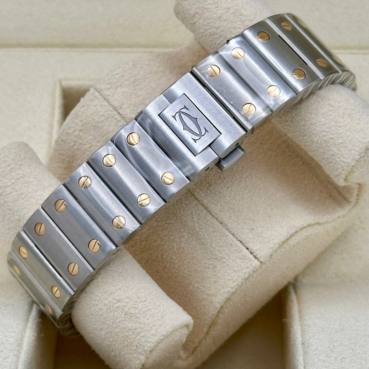 Santos Medium White Romans 18K Yellow Gold Ref WSSA0016 2026