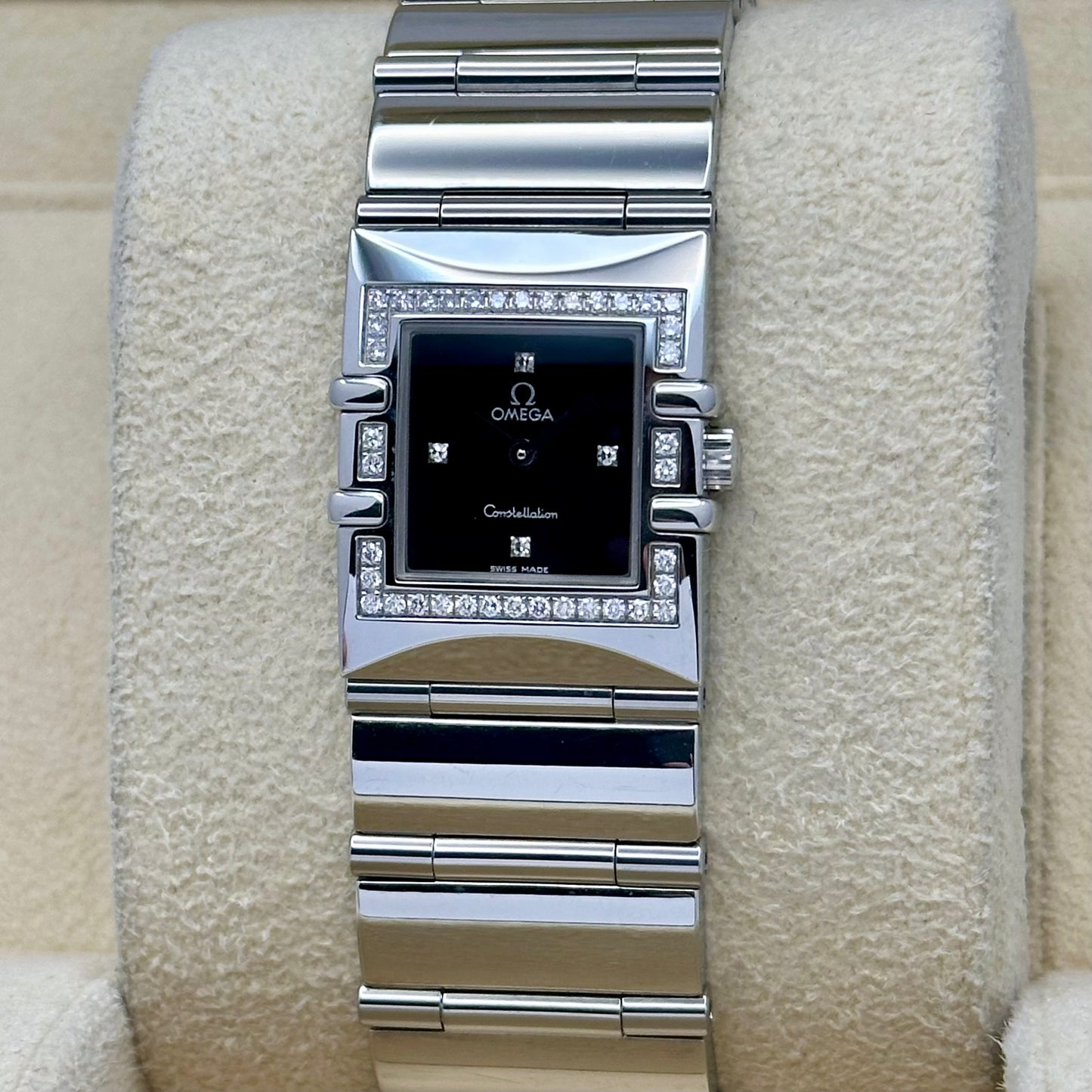 Quadra Constellation Factory Diamond Bezel Black Diamond Dial Ref 1528.46.00 2000