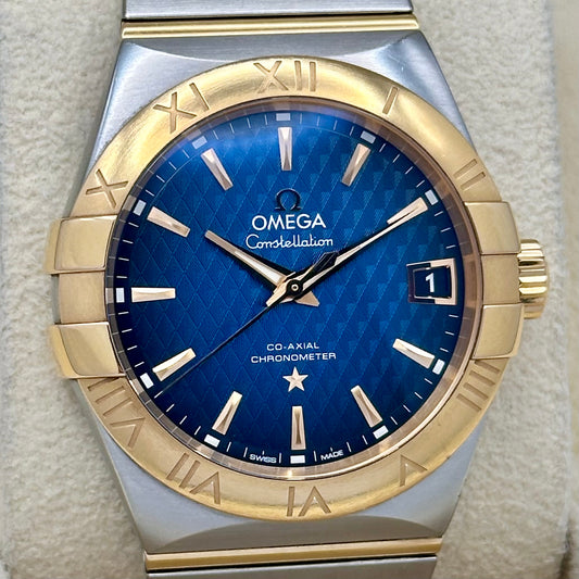 Constellation 18K Rose Gold Blue Ref 123.20.38.21.03.001