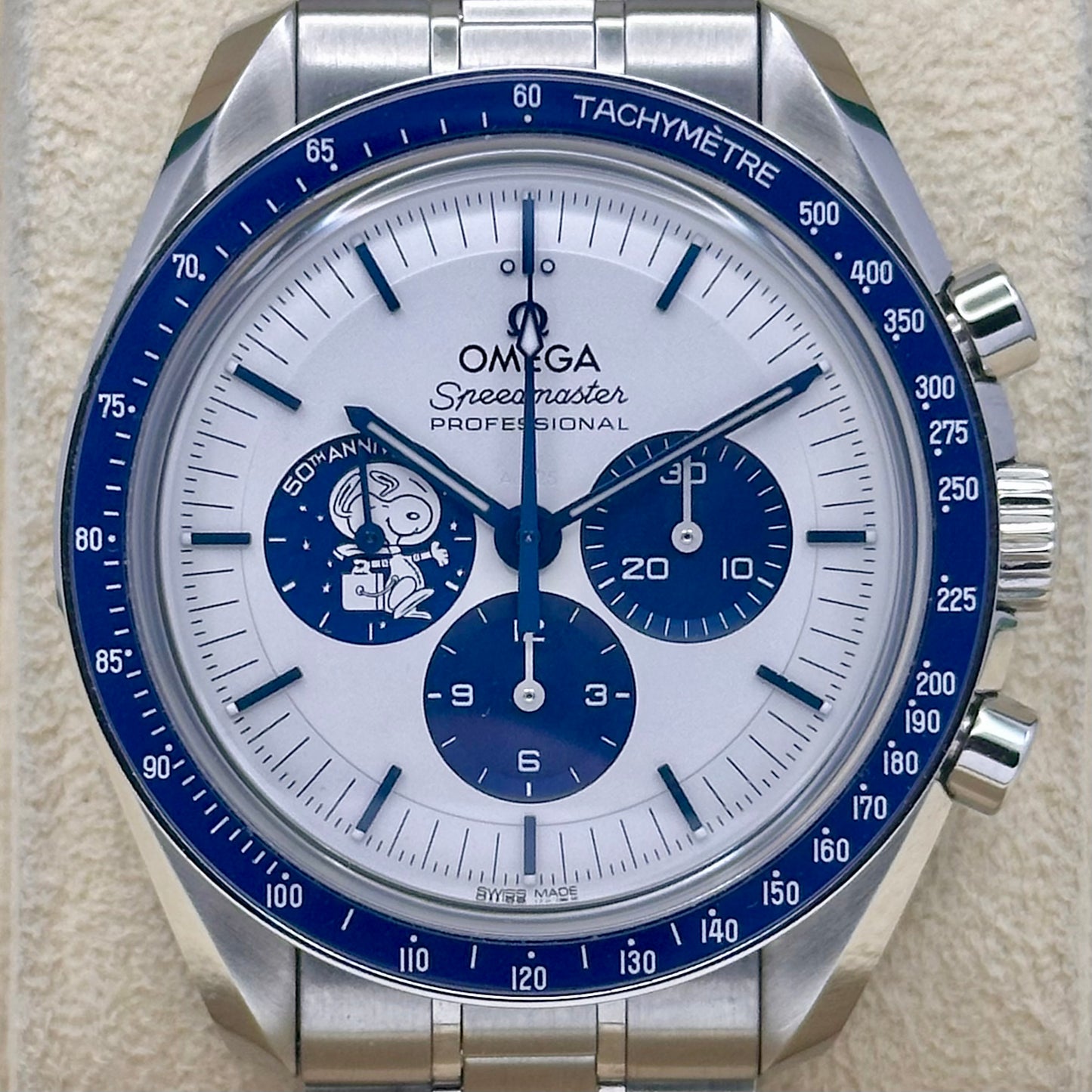 Speedmaster Anniversary Series Silver Snoopy Ref  310.32.42.50.02.001 2024