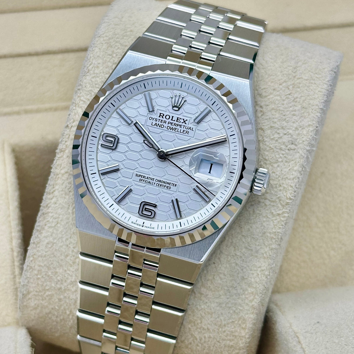 Land-Dweller 36 18K White Gold Ref 127234 2026