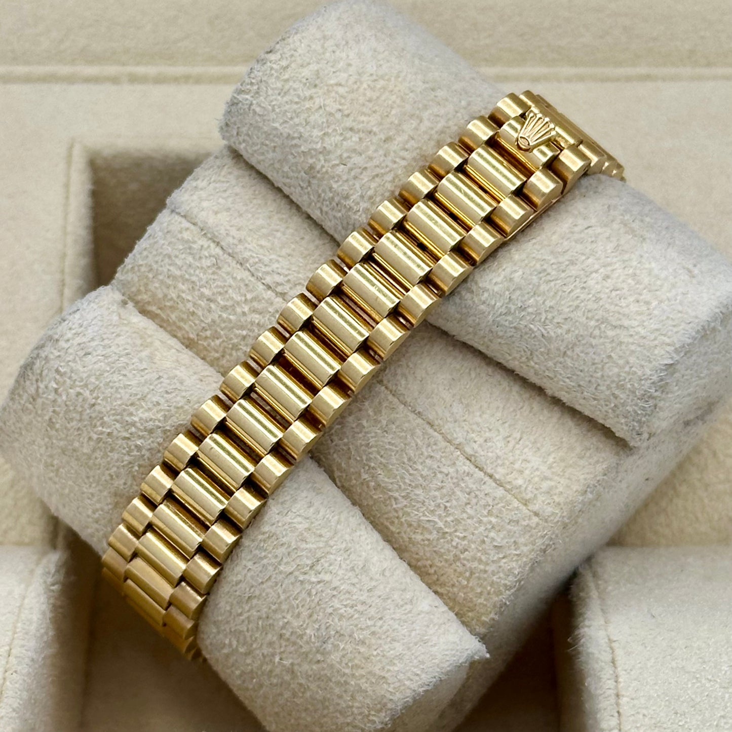 Lady-Datejust 26 Champagne Diamond 18K Yellow Gold President Ref 69178
