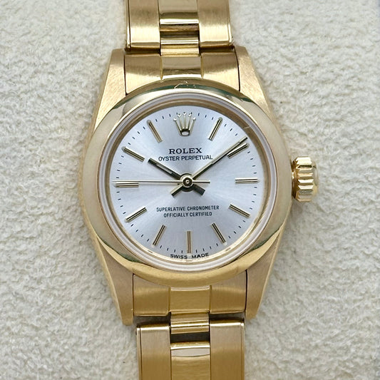 Oyster Perpetual Sunburst Silver 18K Yellow Gold Ref 67188 2023 RSC