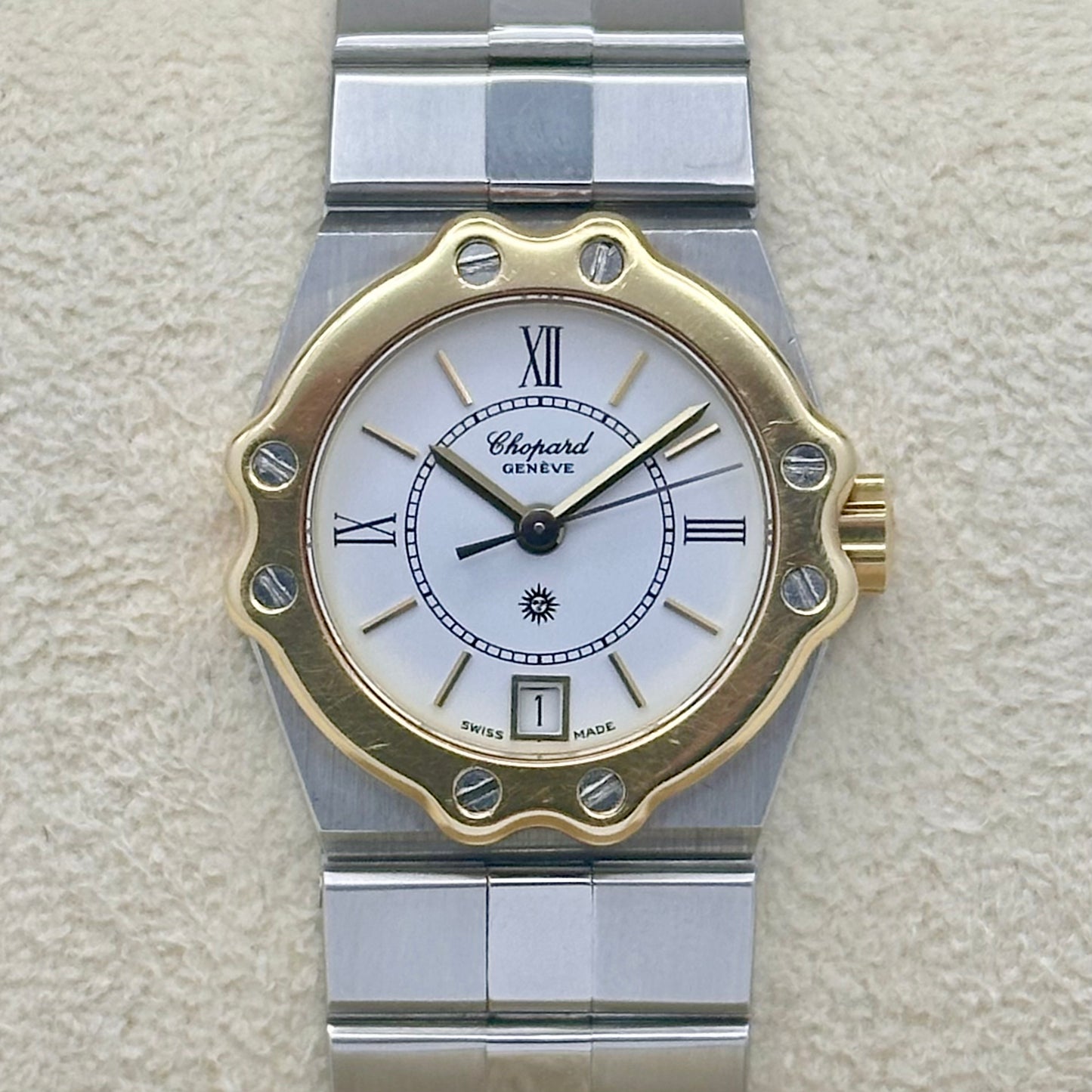 St. Mortiz Small White Romans 18K Yellow Gold Bezel Ref 8024