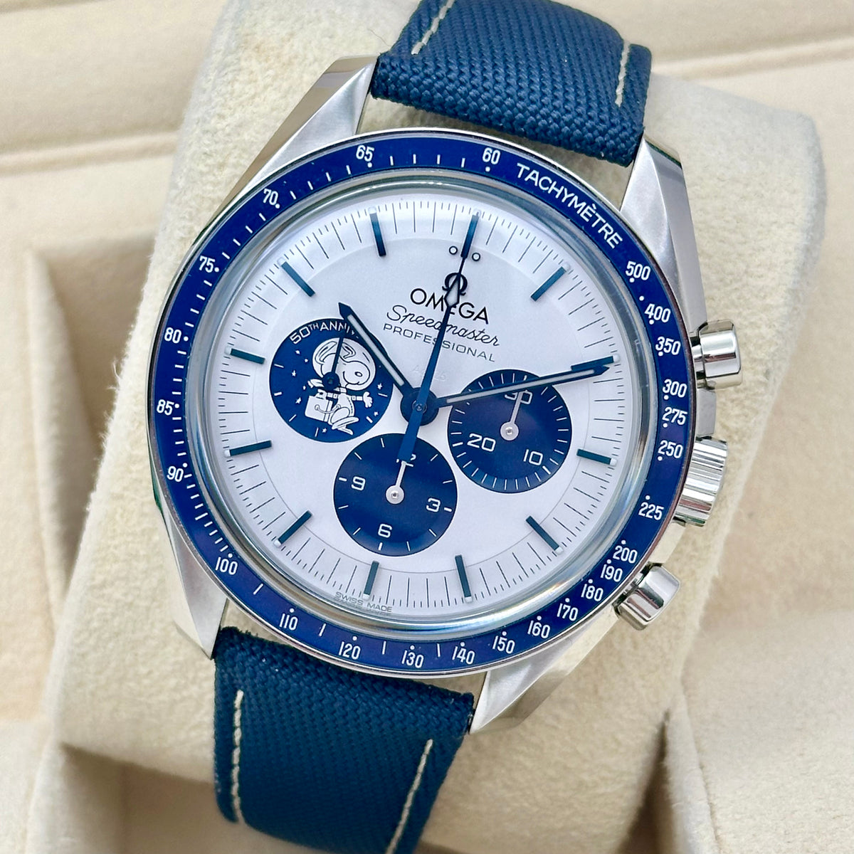 Speedmaster Anniversary Series Silver Snoopy Ref  310.32.42.50.02.001 2026