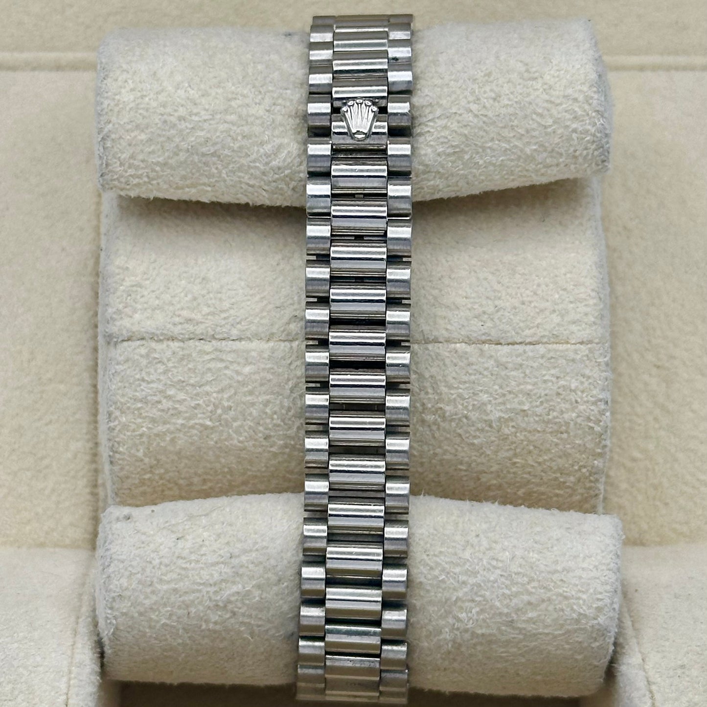 Lady-Datejust 26 President 18K White Gold Silver Diamond Dial Factory Diamond Set Ref 69159G