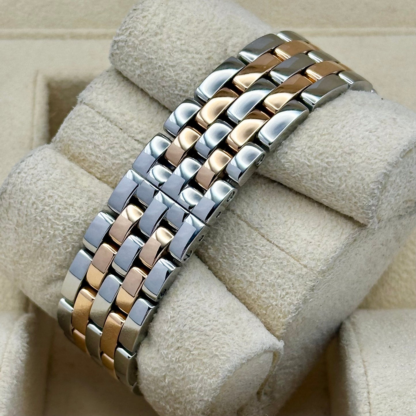 Panthére Medium Factory Diamond Bezel 18K Rose Gold White Romans Ref W3PN0007 2024