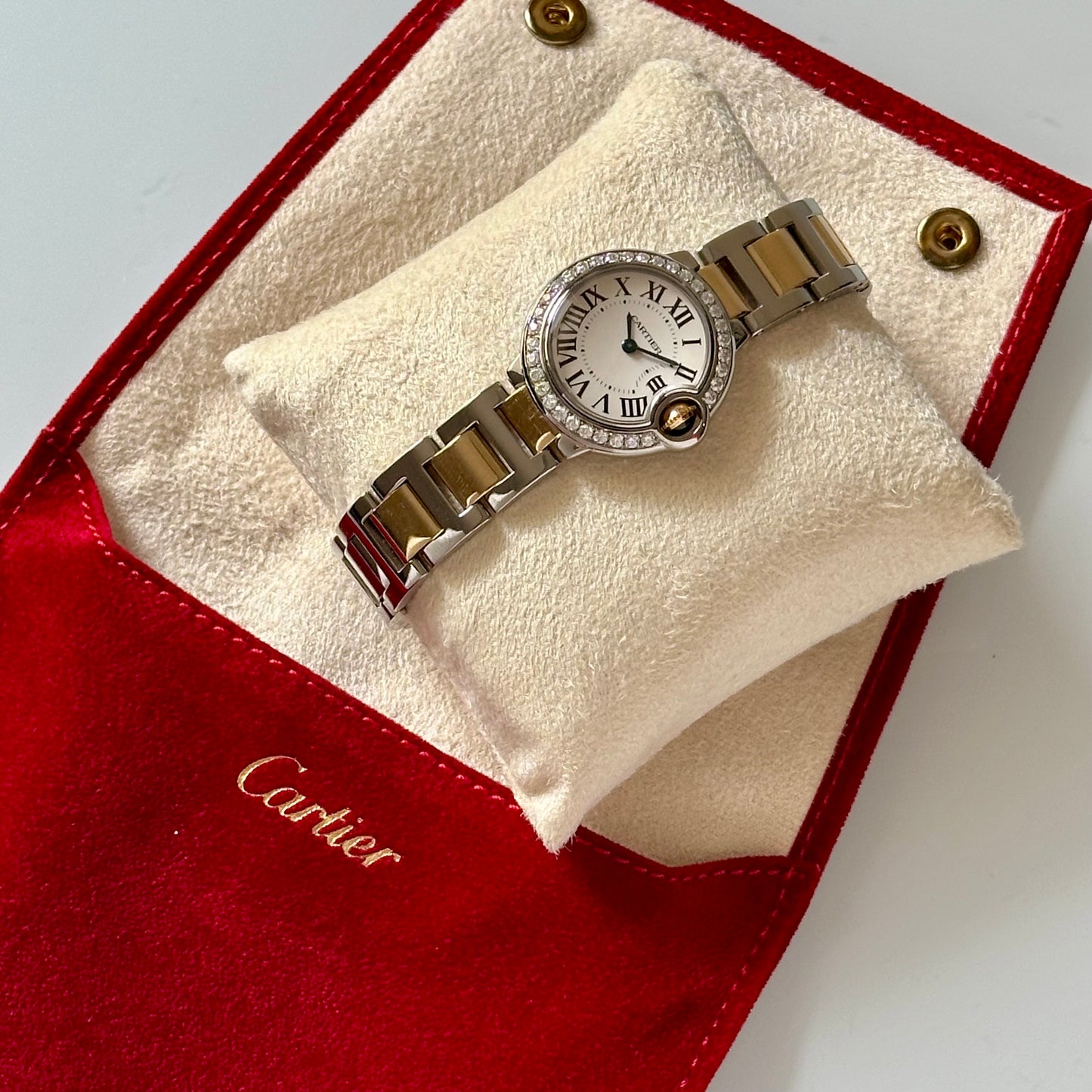 Ballon Bleu White Romans Diamond Bezel 18K Yellow Gold Ref 3009