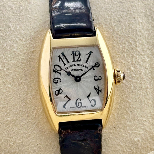 Curvex Petit 18K Yellow Gold Ref 2500 MC 1998