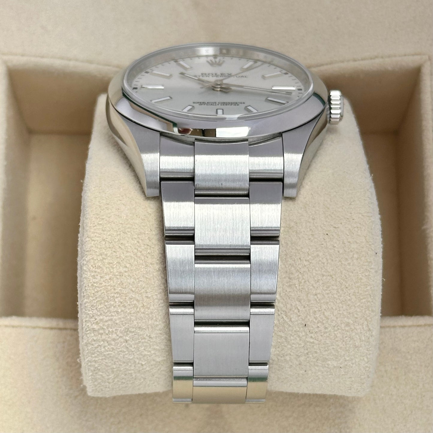 Oyster Perpetual 39 White Ref 114300 2020