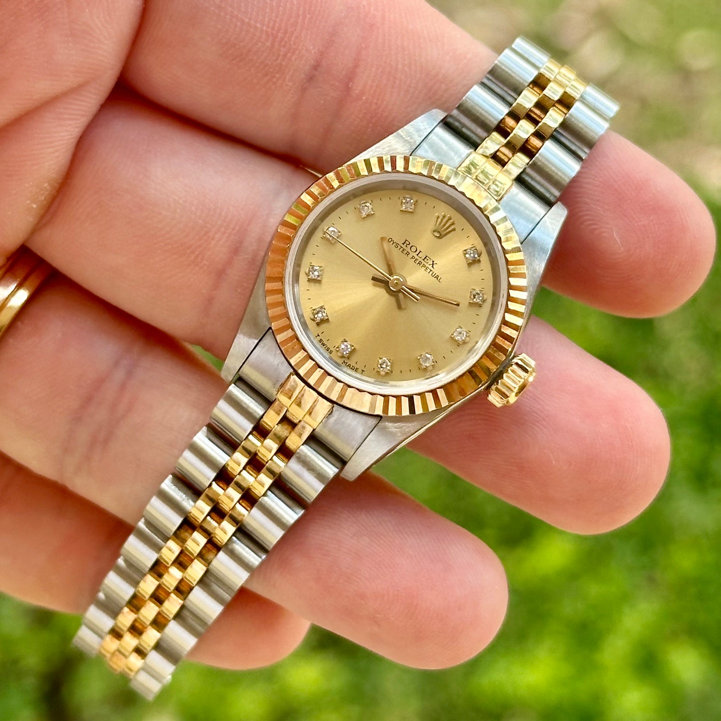 Oyster Perpetual 26 Champagne Diamond Dial 18K Yellow Gold Ref 67193 1991