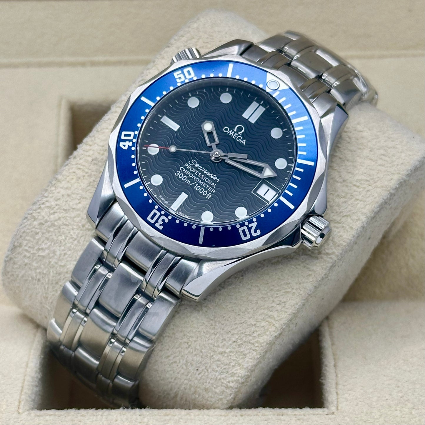 Seamaster 300M Blue Wave Dial 36MM Ref 2551.80.00