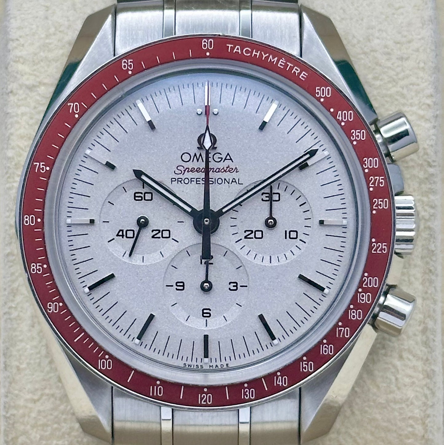 Speedmaster Professional Tokyo 2020 Olympics Rising Sun Ref 522.30.42.30.06.001 2020