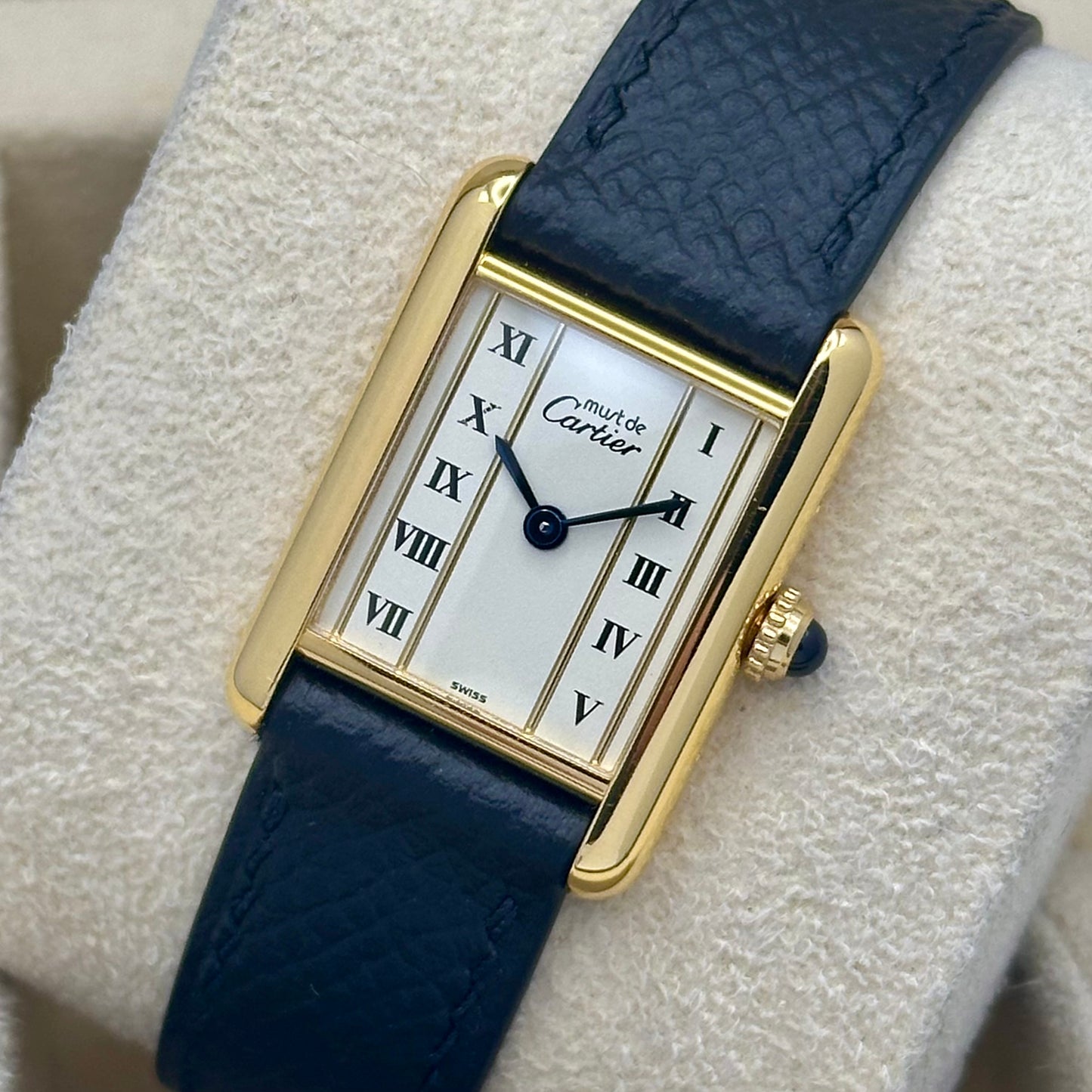 Tank Must Small White Column Dial Ref 5057001