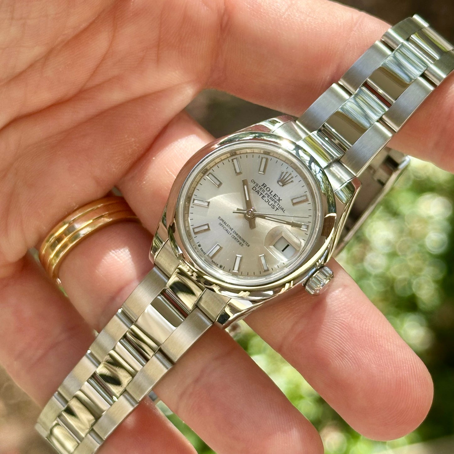 Lady-Datejust 28 Silver Sunburst Dial Ref 279160 2021