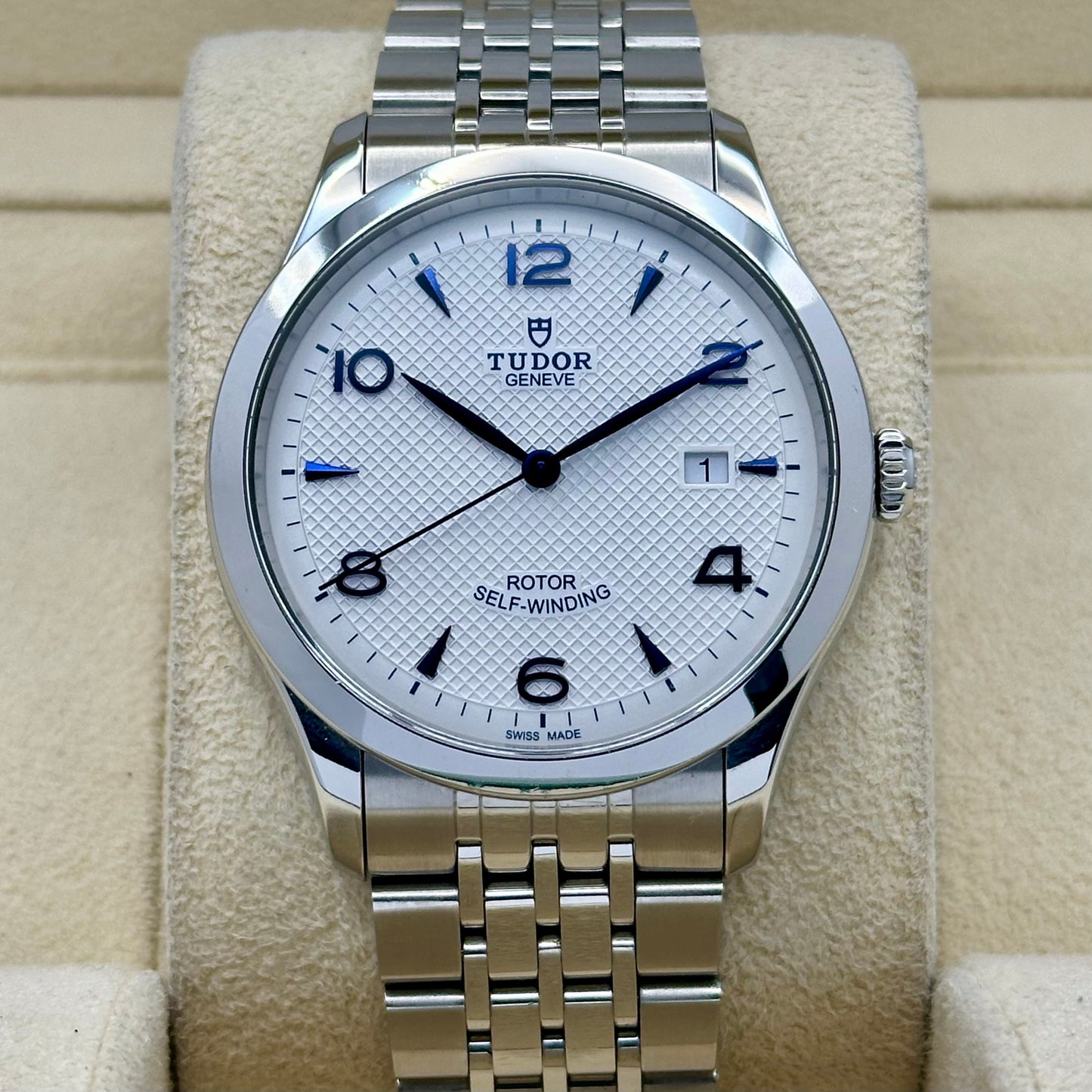 1926 Blue M91650 2024