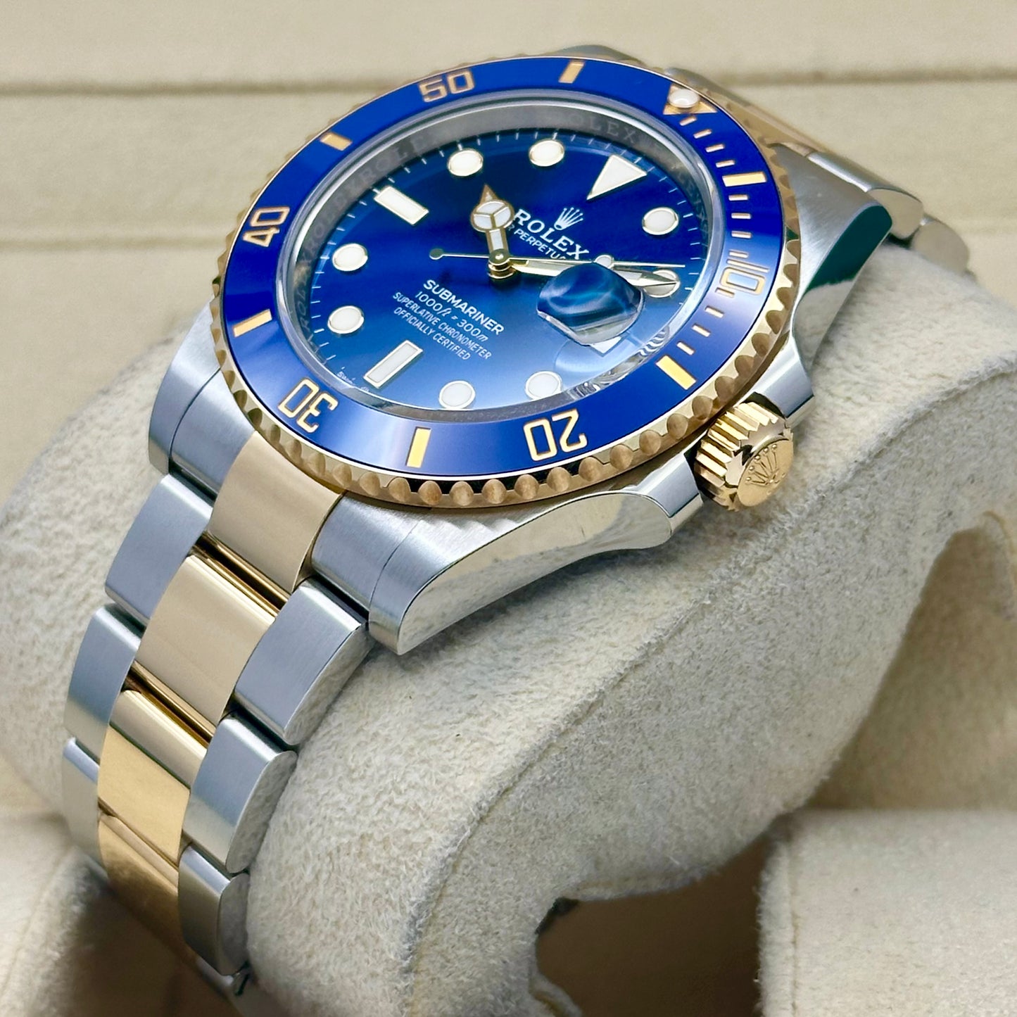 Submariner Date Bluesy 18K Yellow Gold Ref 126613LB 2022