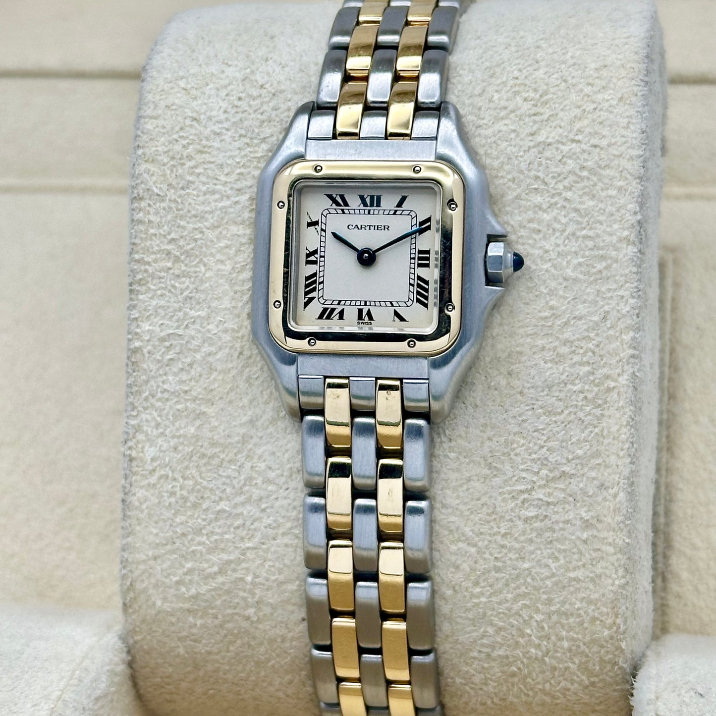 Panthére Small Two Row 18K Yellow Gold White Romans Ref 166921