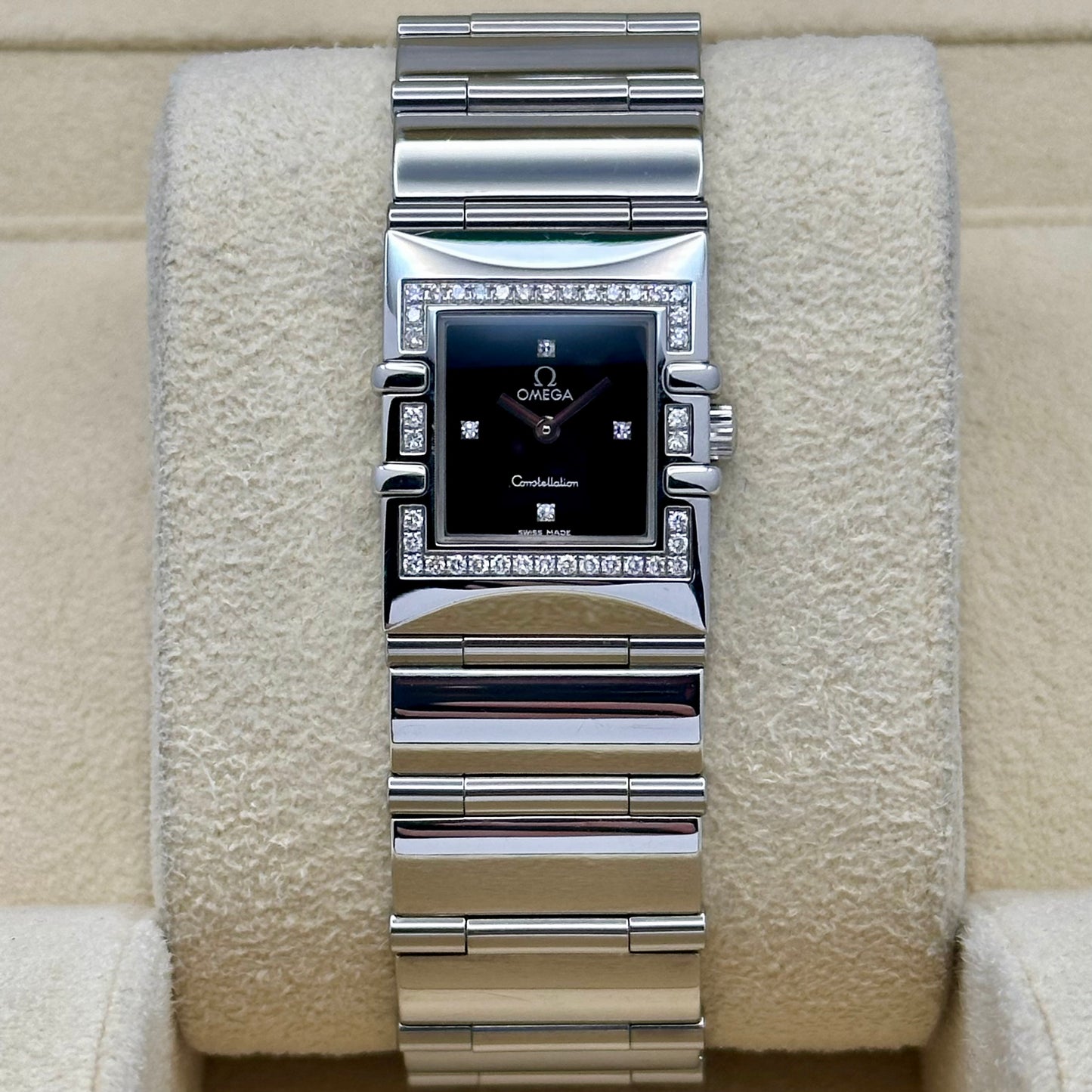 Quadra Constellation Factory Diamond Bezel Black Diamond Dial Ref 1528.46.00 2000
