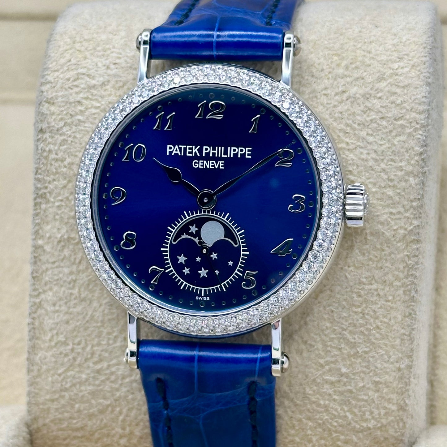 Complications Factory Diamond Bezel 18K White Gold Sunburst Blue Ref 7121/200G-001 2025