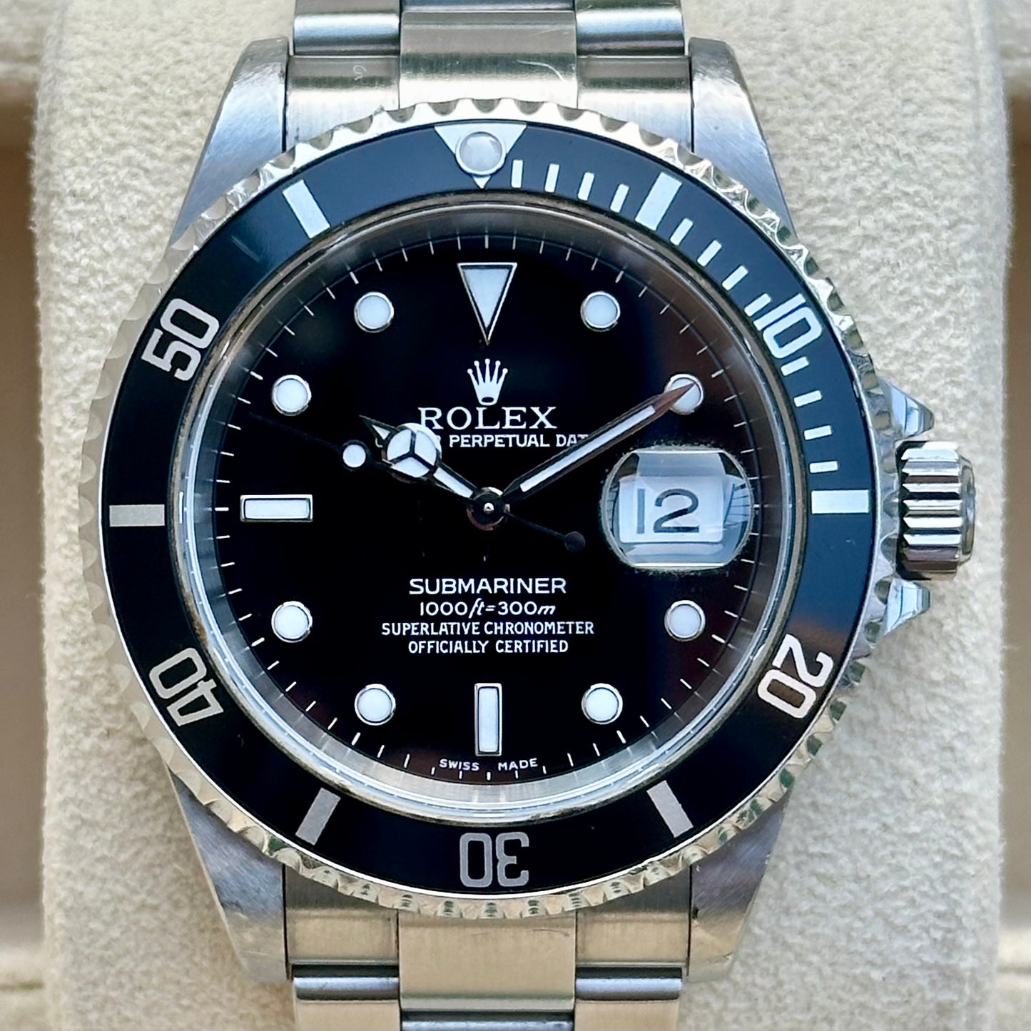 Submariner Date Ref 16610 2001