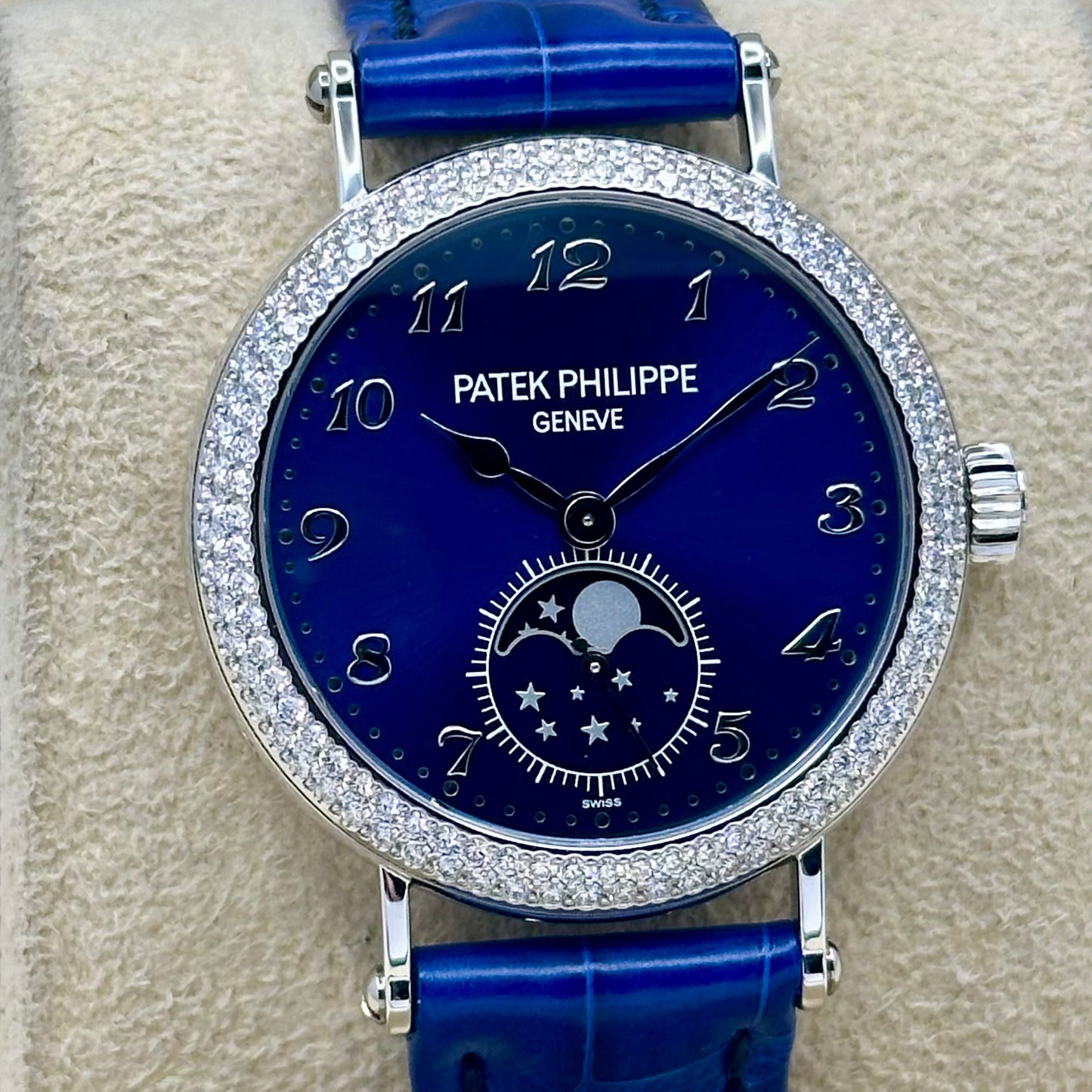 Complications Factory Diamond Bezel 18K White Gold Sunburst Blue Ref 7121/200G-001 2025