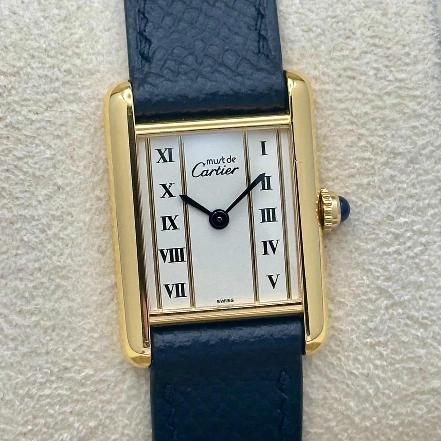 Tank Must Small White Column Dial Ref 5057001