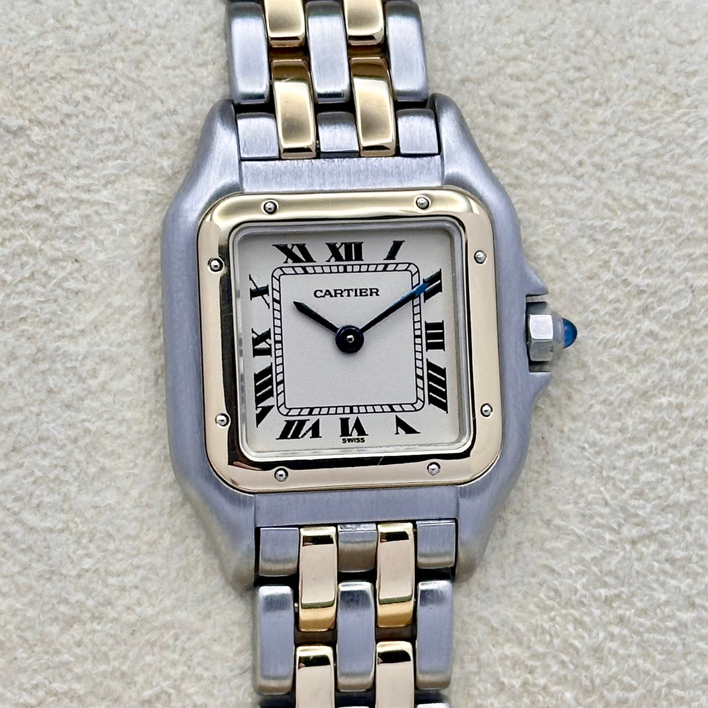 Panthére Small Two Row 18K Yellow Gold White Romans Ref 669210