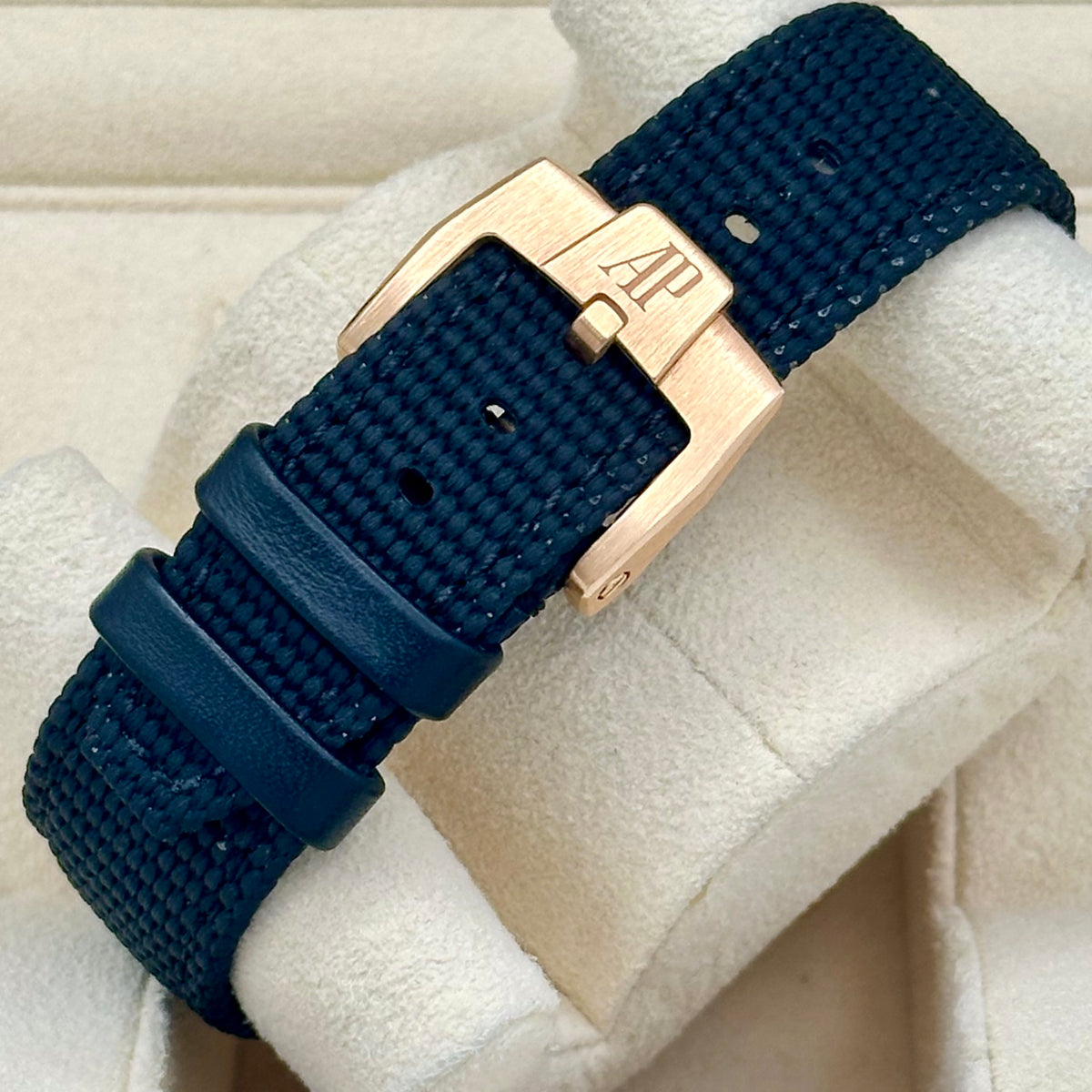 Code 11.59 White 18K Rose Gold 152100R.OO.A099CR.01 2019