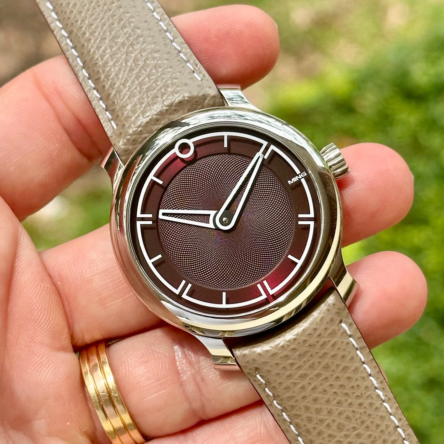 Ming Burgundy Ref 17.09 2025